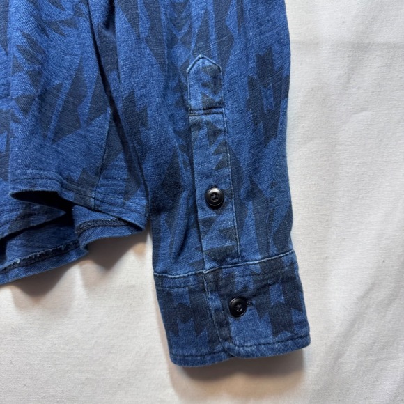 Lucky Brand Aztec Print Blue Button Up Shirt‎ Menswear Sz XL - Picture 9 of 11